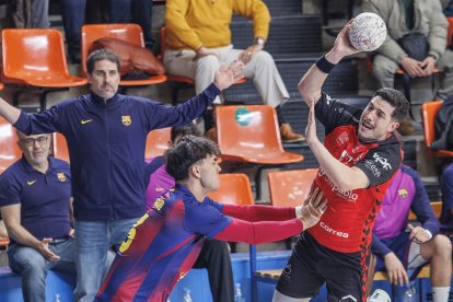 Imagen del partido entre el UBU San Pablo Burgos 2031 y el filial del Barça.