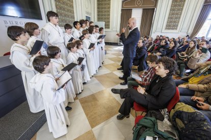 Imagen de la ceremonia de proclamación del Obispillo.