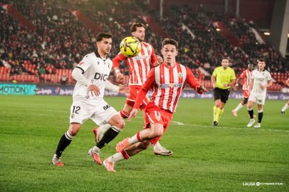 Imagen del partido entre el Almería y el Burgos CF.