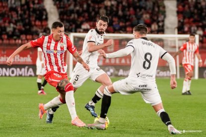 Imagen del partido entre el Almería y el Burgos CF.