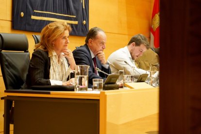 El presidente del Consejo de Cuentas de Castilla y León, Mario Amilivia, comparece para presentar el Plan Anual de Fiscalizaciones para 2026, que se debate y vota a continuación en la Comisión de Economía y Hacienda de las Cortes.