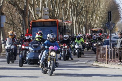 Instante de la cabalgata motera de Burgos.