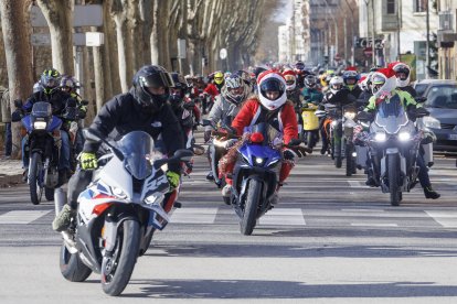 Instante de la cabalgata motera de Burgos.