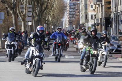 Instante de la cabalgata motera de Burgos.