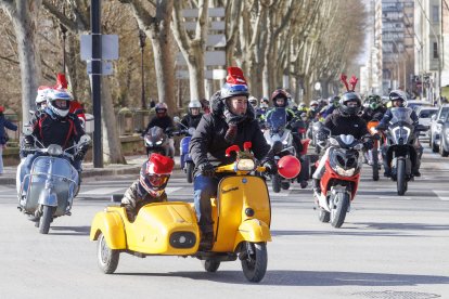 Instante de la cabalgata motera de Burgos.