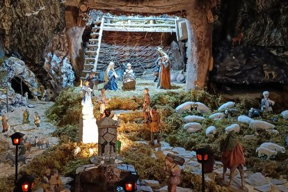 El belén monumental tiene ratos e exposición diurnos y nocturnos.