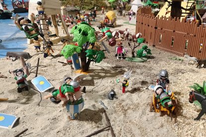 Las descacharrantes peleas de Astérix y Obélix con los romanos, también en el belén de Playmobil.