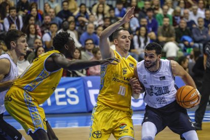 Imagen del partido entre el Recoletas Salud San Pablo Burgos y el Gran Canaria.