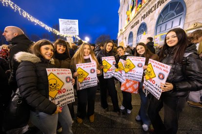 Manifestación contra la planta de biometano en Villangómez.