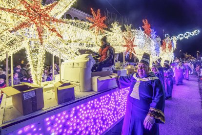 Cabalgata de los Reyes Magos en Burgos 2026.