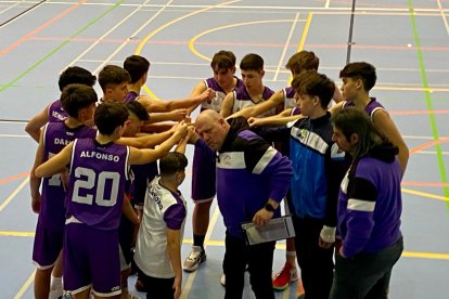 Juventud Baloncesto lleva más de 40 años en Aranda