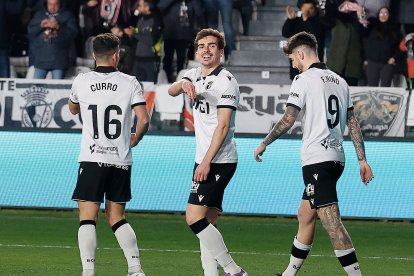 Imagen del partido entre el Burgos CF y el Eibar.