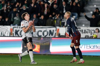 Imagen del partido entre el Burgos CF y el Eibar.