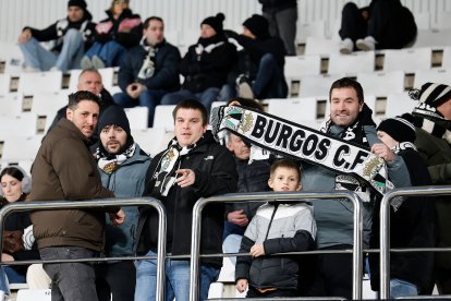 Imagen del partido entre el Burgos CF y el Eibar.