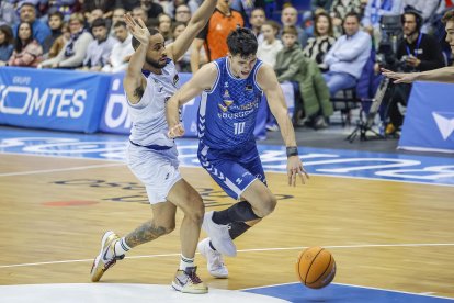 Imagen del partido entre el Recoletas Salud San Pablo Burgos y el Joventut.