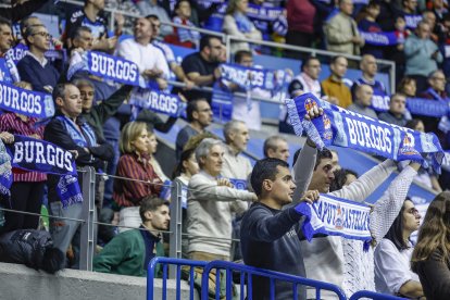 Imagen del partido entre el Recoletas Salud San Pablo Burgos y el Joventut.