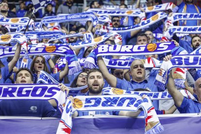 Imagen del partido entre el Recoletas Salud San Pablo Burgos y el Joventut.