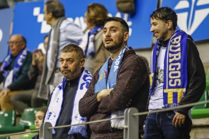 Imagen del partido entre el Recoletas Salud San Pablo Burgos y el Joventut.