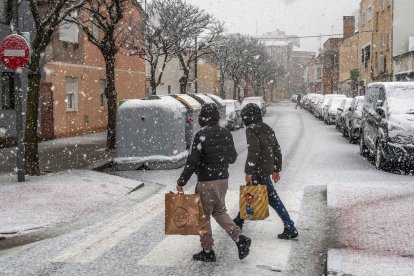 Imagen de la primera nevada en la capital.
