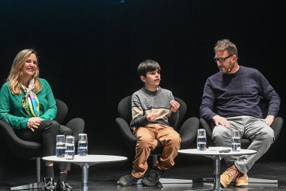 Pau y Félix Brunet y Abigail Huertas, protagonistas de ‘Cerebros diferentes: diversidad asegurada'
