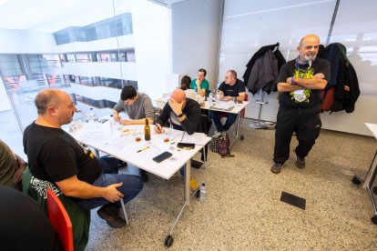 Unas 70 variedades elaboradas en diferentes puntos del país se remitieron a Burgos para la cata final.