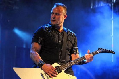 Liderados por Brigi Duque, con Natxo, Juan Karlos y Rafael, Koma llega a Burgos el 11 de Abril en la sala Andén 56.