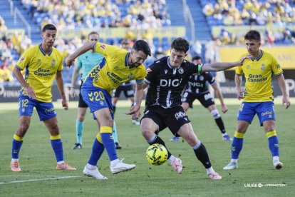 Imagen del partido entre Las Palmas y el Burgos CF.