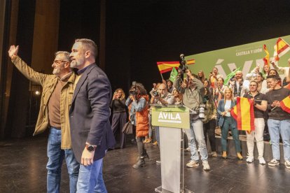 El presidente de Vox, Santiago Abascal, presenta a los candidatos de la formación a las elecciones autonómicas del 15 de marzo de 2026