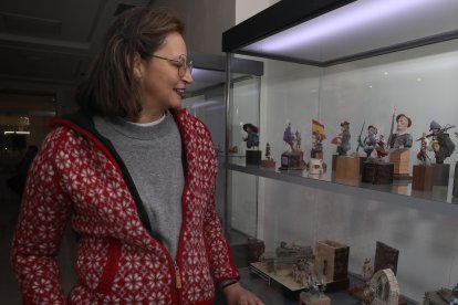 El Ateneo de Palencia acoge una exposición de miniaturas de la Asociación de Miniaturistas Asociados Palentinos que cumple 25 años dedicados al modelismo a escala