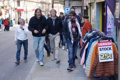 El secretario general del PSOECyL y candidato a la Presidencia de la Junta, Carlos Martínez en Arenas de San Pedro (Ávila)