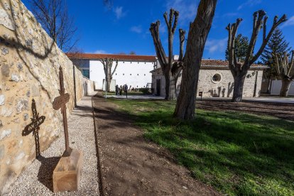 La rehablitación de la ermita de San Amaro se ha desarrollado en los últimos 11 meses con una inversión de 320.000 euros.