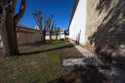 La rehablitación de la ermita de San Amaro se ha desarrollado en los últimos 11 meses con una inversión de 320.000 euros.