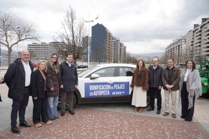 El candidato del Partido Popular de Castilla y León a la reelección como presidente de la Junta, Alfonso Fernández Mañueco, ofrece un mitin en Ponferrada (León)