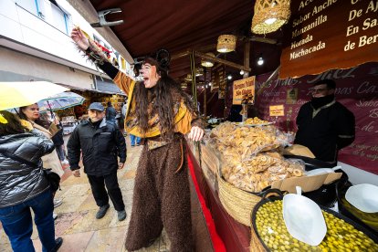 Instantánea de la segunda jornada del Mercado Medieval de Gamonal.