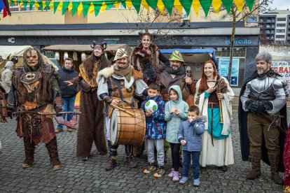 Instantánea de la segunda jornada del Mercado Medieval de Gamonal.