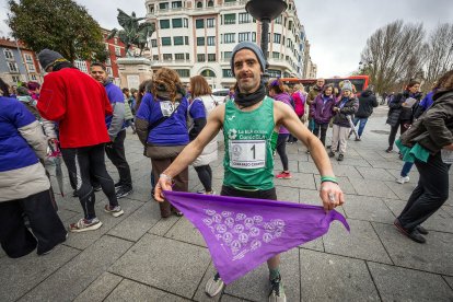 Instante de la Marcha Solidaria por el Día de la Mujer 2026.