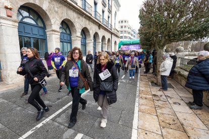 Instante de la Marcha Solidaria por el Día de la Mujer 2026.