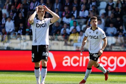 Imagen del partido entre el Burgos CF y el Córdoba.