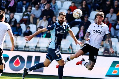 Imagen del partido entre el Burgos CF y el Córdoba.