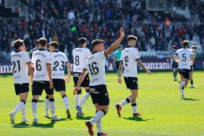 Imagen del partido entre el Burgos CF y el Córdoba.