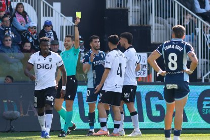 Imagen del partido entre el Burgos CF y el Córdoba.