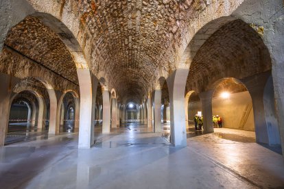 Detalle de una visita a los depósitos de agua del cerro de San Miguel.