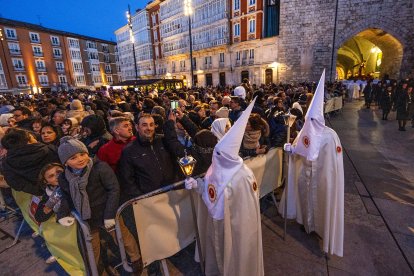 Instante de la procesión del Encuentro en Burgos.