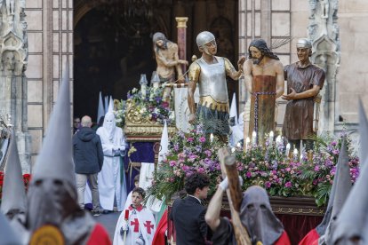 Imagen de la procesión del Santo Entierro.