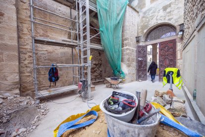 La restauración del Hospital del Rey en imágenes.