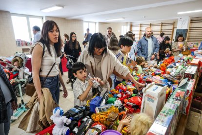 El mercadillo gozó de gran participación.