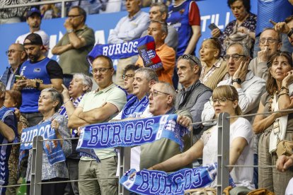 Imagen del partido entre el Recoletas Salud San Pablo Burgos y Breogán.