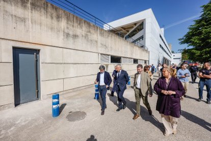 Un momento de la visita a las instalaciones después de las obras de reforma.