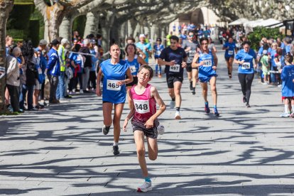 Carrera Solidaria por el Día de Castilla y León en Burgos.