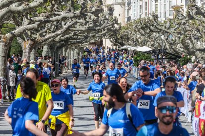 Carrera Solidaria por el Día de Castilla y León en Burgos.